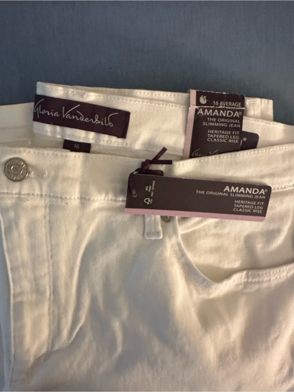 Gloria Vanderbilt Amanda White Slimming Jeans